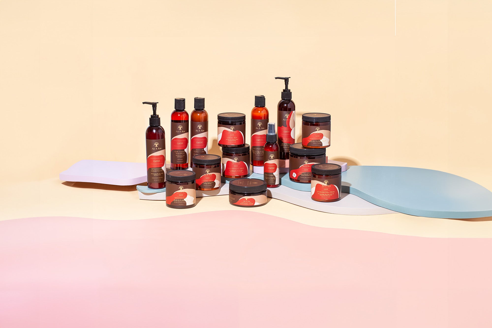 Classic Coconut Collection von As I Am, eine Haarpflegelinie mit Kokosnuss, die nährt, Feuchtigkeit spendet und Locken definiert.
