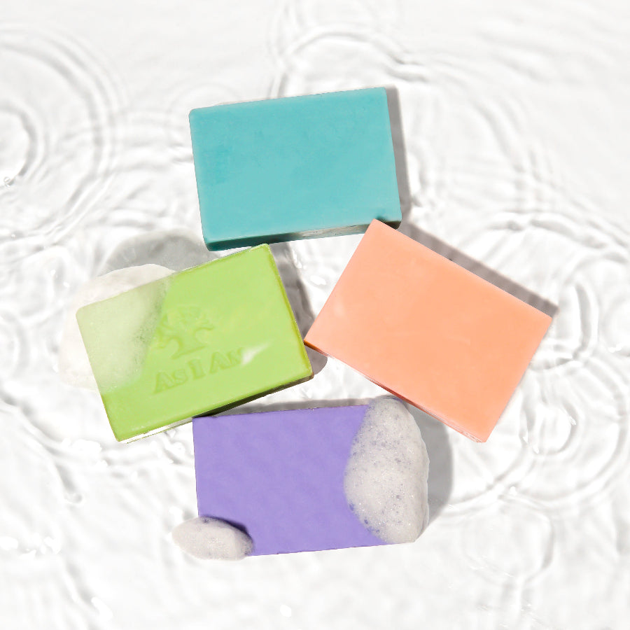 Produktbild der Hanfsamenriegel-Kollektion im Wasser