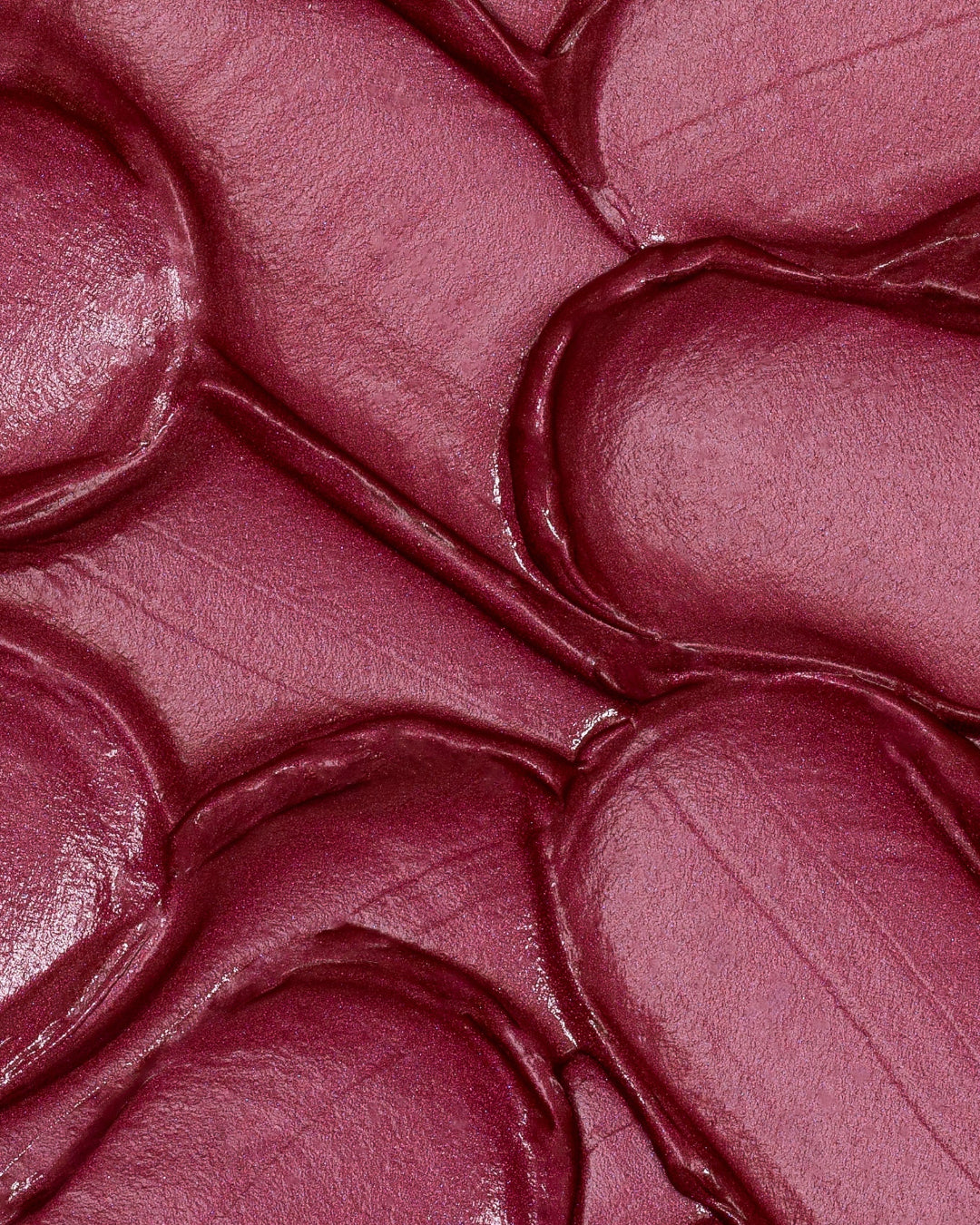 As I Am Curl Color in Burgunderrot – ein reichhaltiges, kräftiges temporäres Haarfärbegel in einem Tiegel, das Locken mit tiefer Farbe und Glanz verleiht, ohne sie zu schädigen.